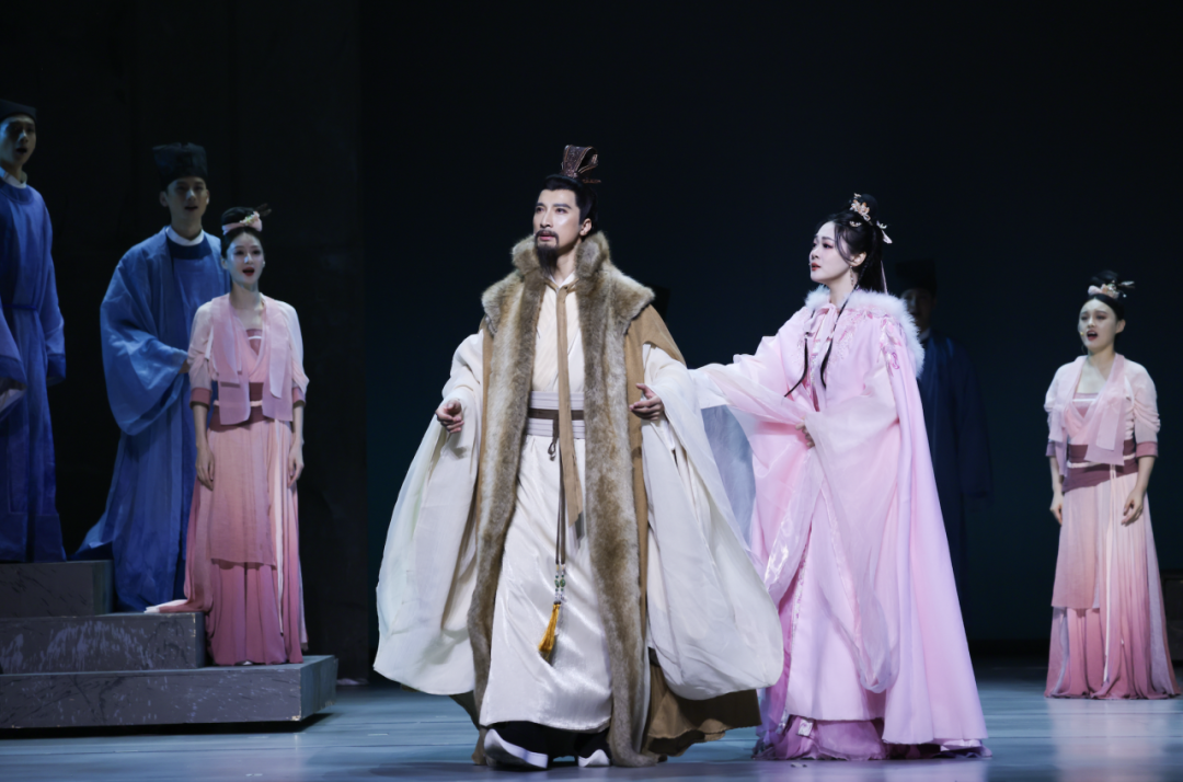  【音乐剧创作者】：重塑文化自信的破局之道 —— 基于“过度西化”的反思 文化旅游