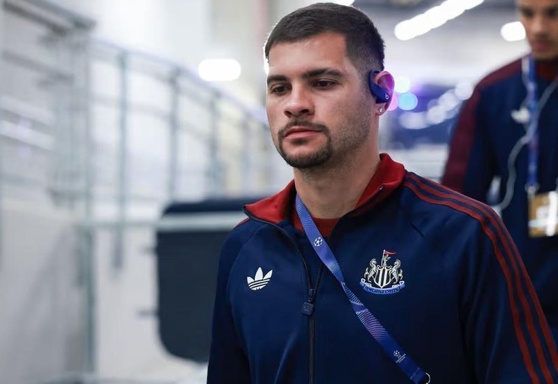 【技术深度】从诺坎普到隔离病房:布鲁诺·吉马良斯的病毒攻防战全记录 体育新闻