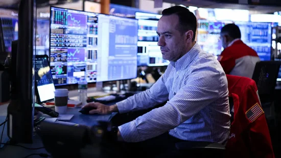  五周连跌后终于反弹：一位普通投资者眼中的市场转折 股票财经